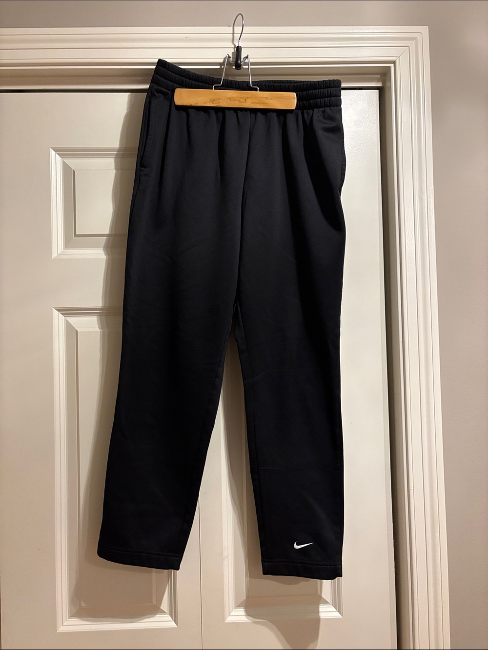 Nike Black Boy’s Jogger Sweatpants with Swoosh